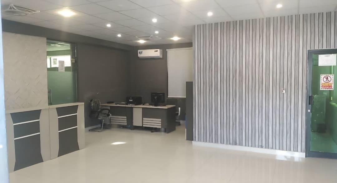 Reception, Metro Town office